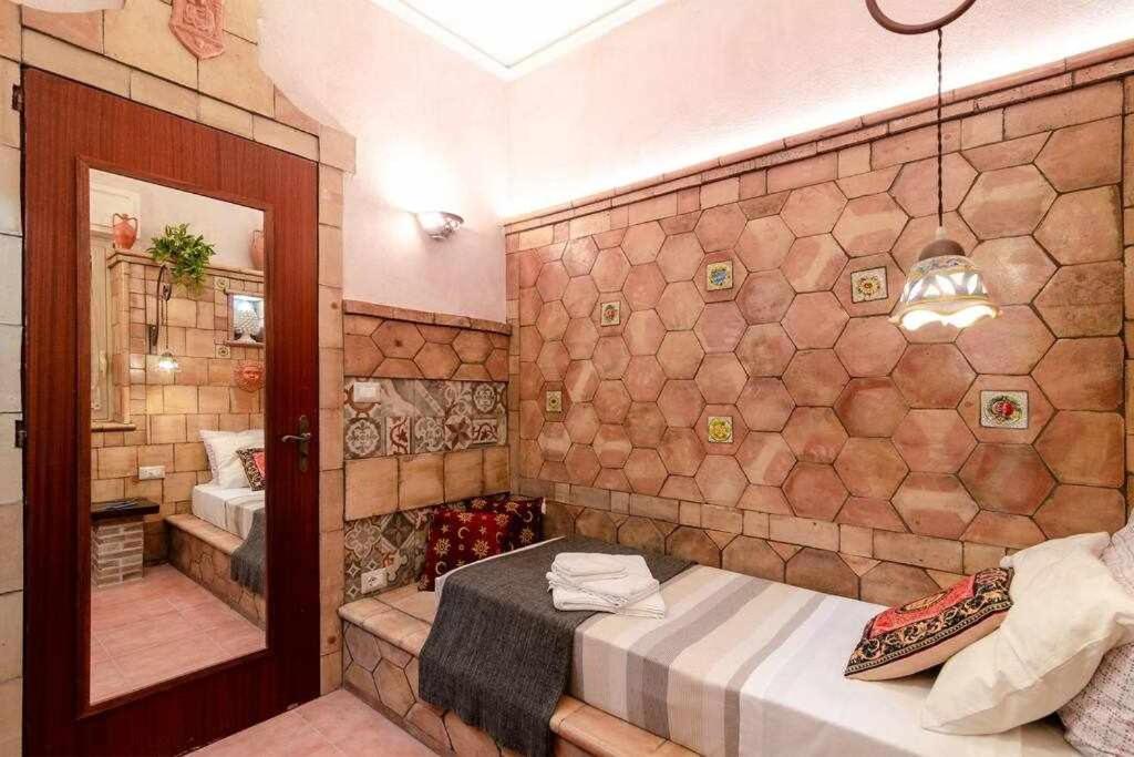 Casa Della Giara Parcheggio Supermercato A 200M Giarre Buitenkant foto