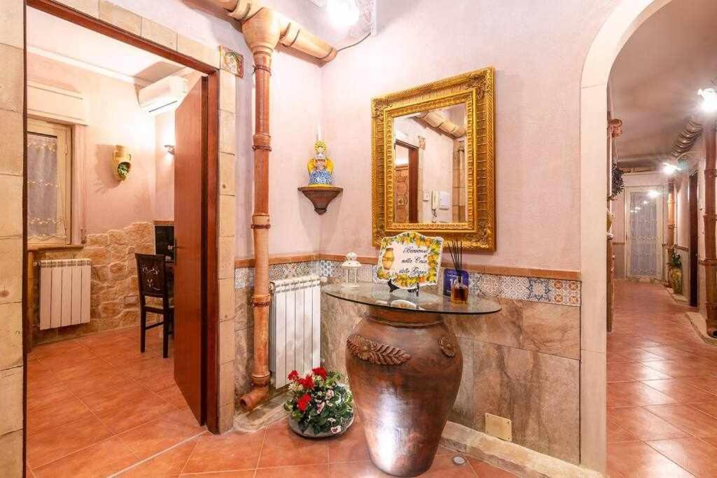 Casa Della Giara Parcheggio Supermercato A 200M Giarre Buitenkant foto